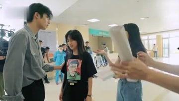 爱娱乐的吃瓜烨,吃瓜烨带你揭秘娱乐圈最新热点事件